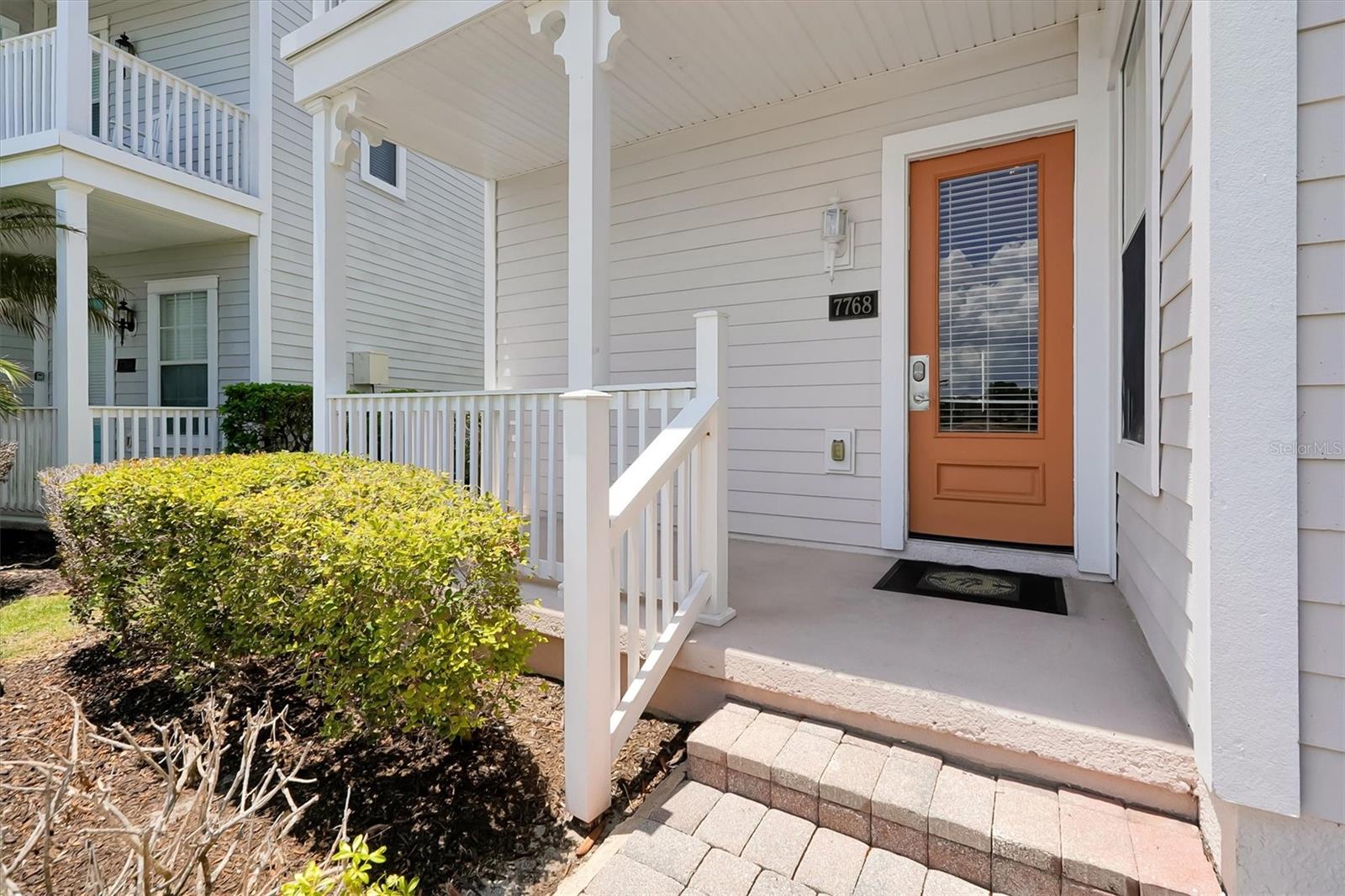 7768 Linkside Loop Property Photo 4