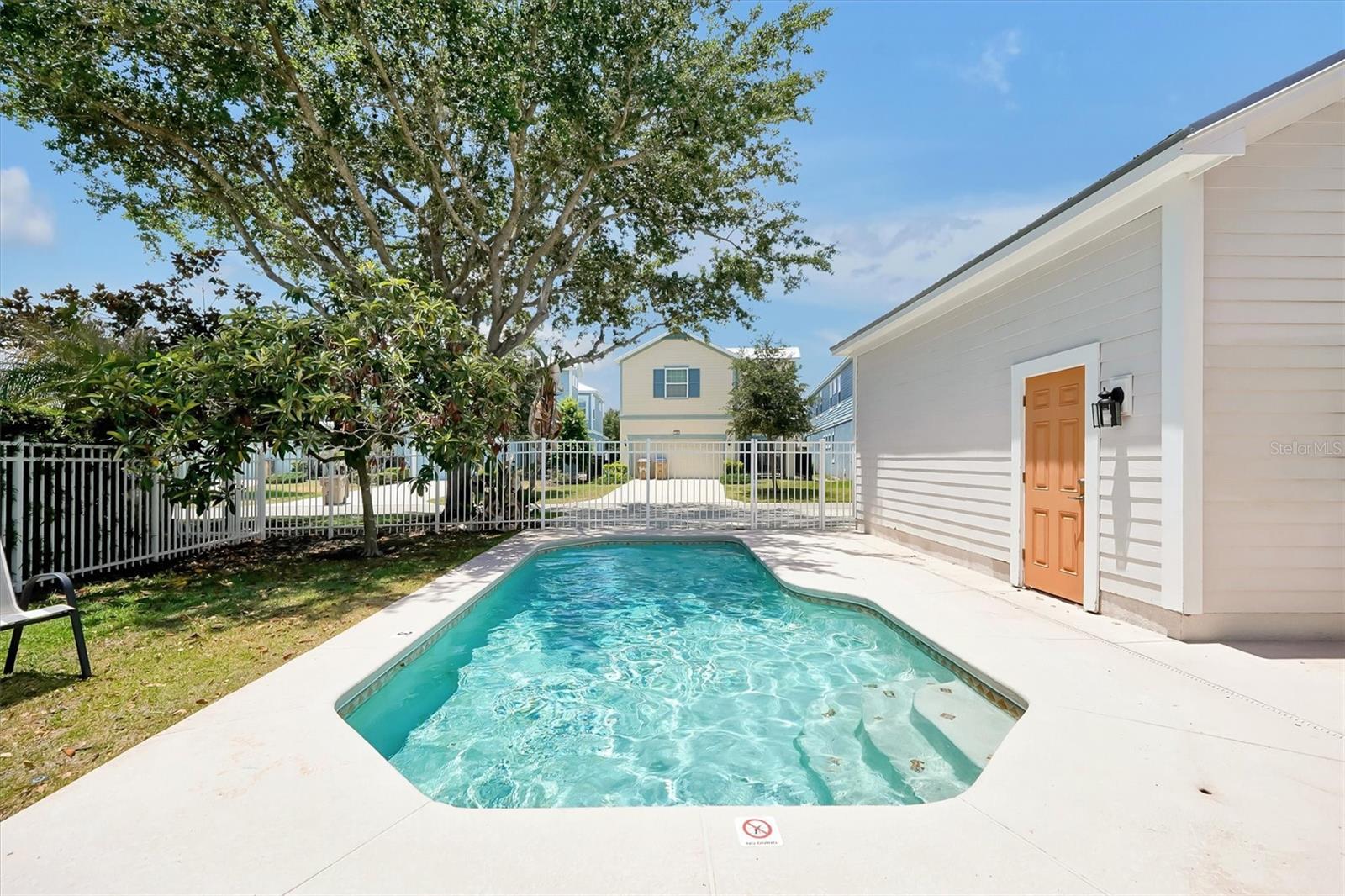 7768 Linkside Loop Property Photo 18