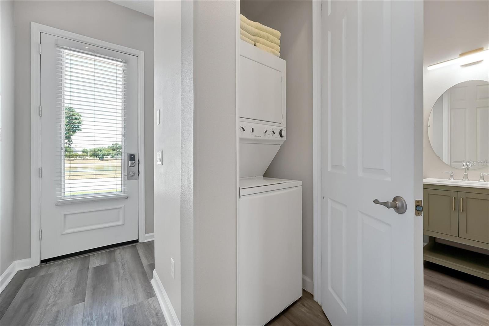 7768 Linkside Loop Property Photo 41