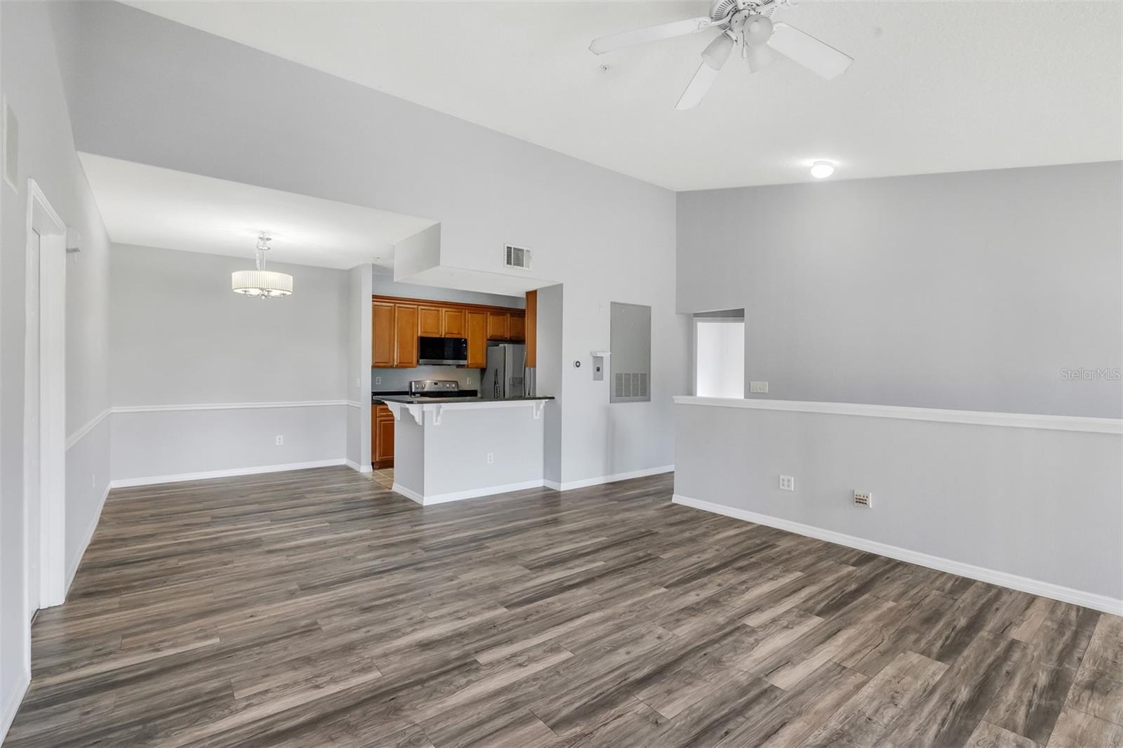 14226 Fredricksburg Dr #220 Property Photo 8