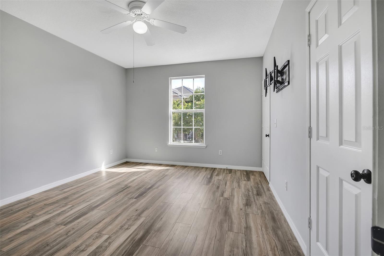 14226 Fredricksburg Dr #220 Property Photo 25