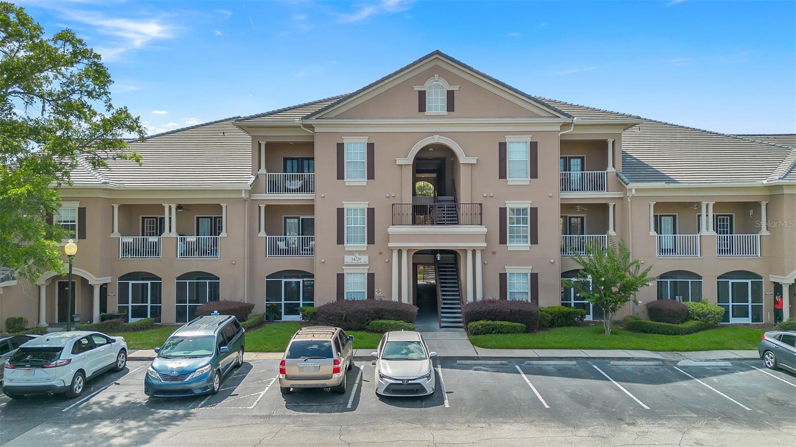 14226 Fredricksburg Dr #220 Property Photo 34