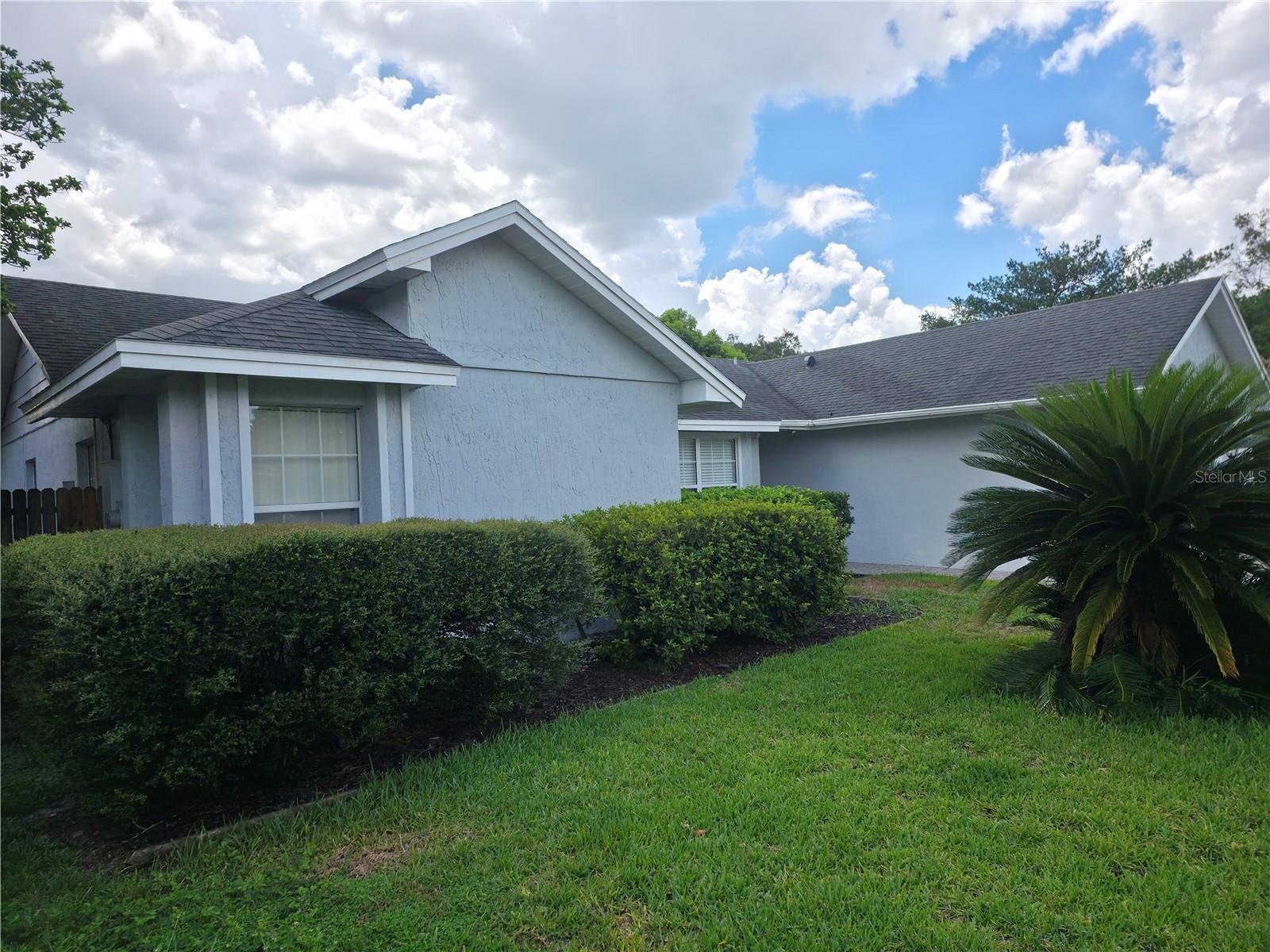 3792 Dunwich Ave Property Photo 1