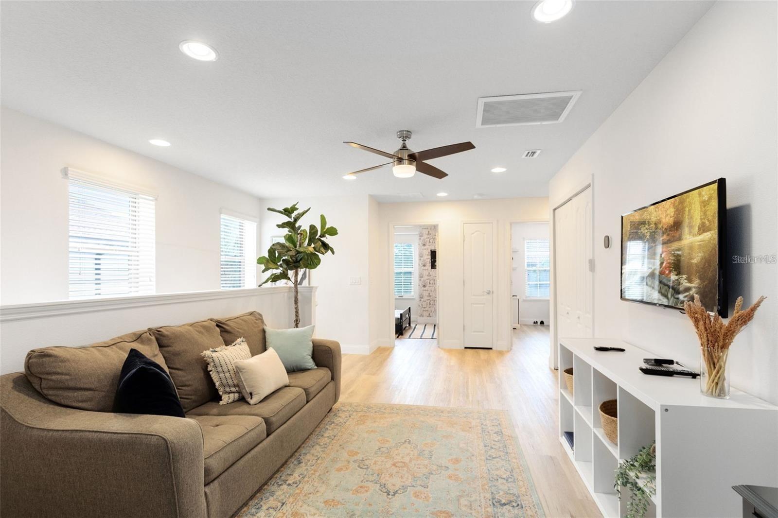 8932 Adriatico Ln Property Photo 12