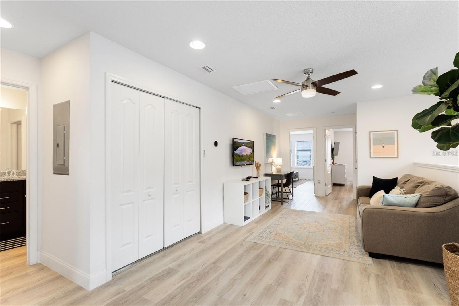 8932 Adriatico Ln Property Photo 13