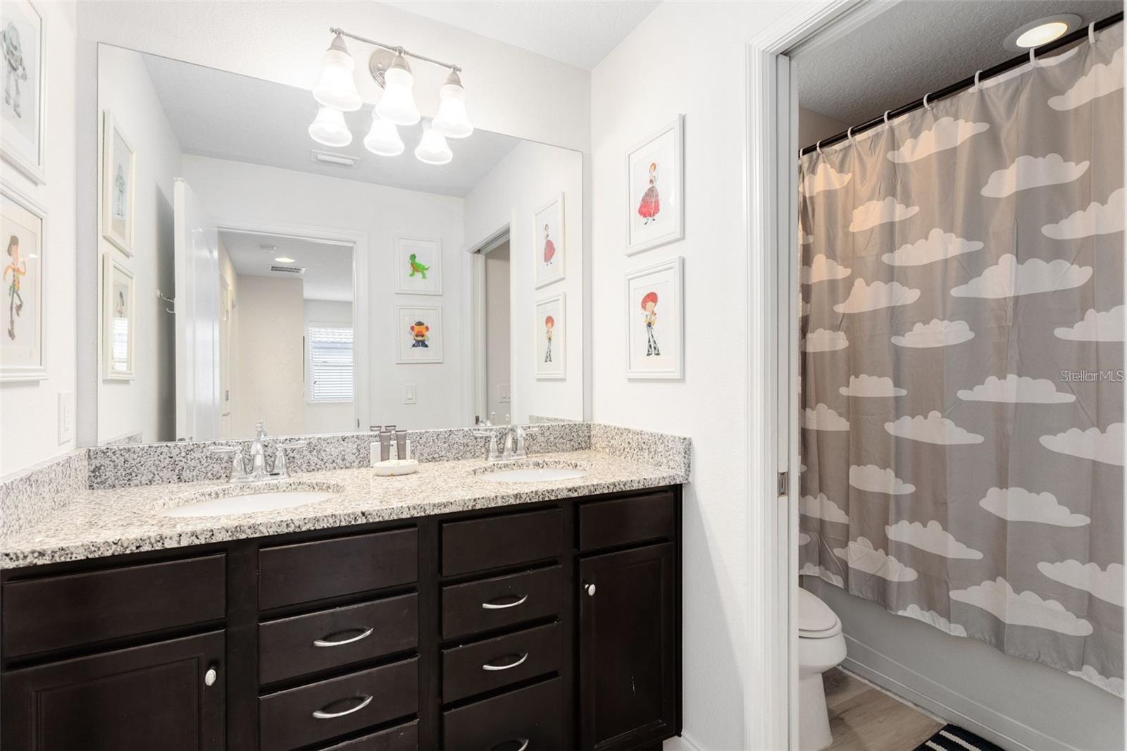 8932 Adriatico Ln Property Photo 21