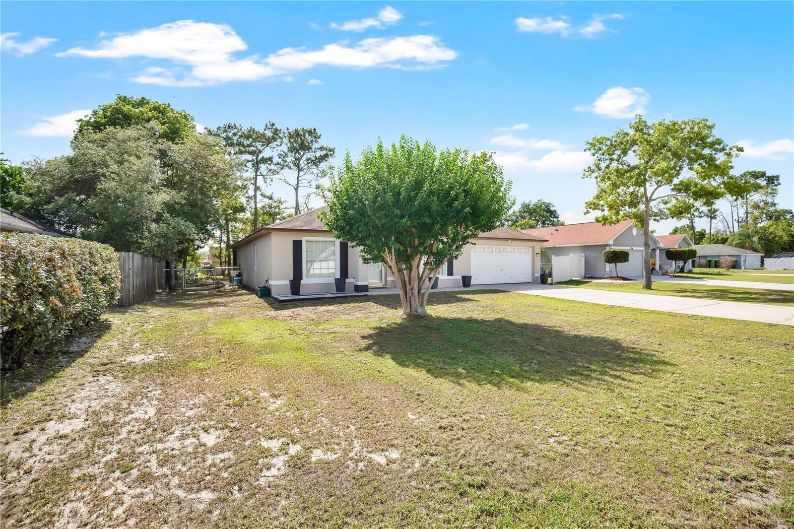 1779 Meredith Ave Property Photo 3