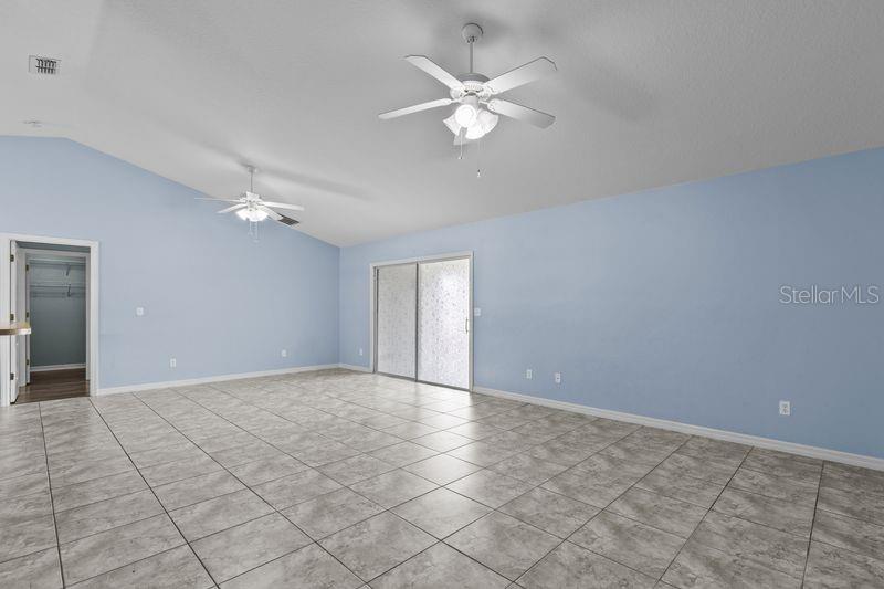 214 Compass Rose Dr Property Photo 5