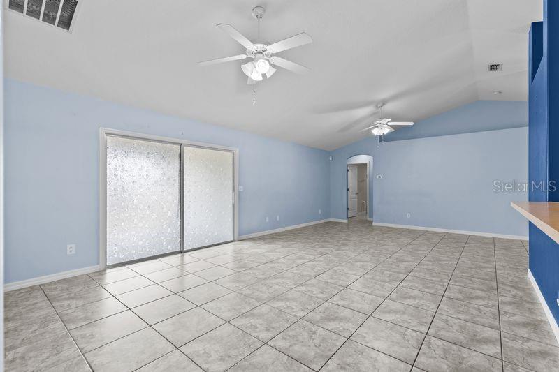 214 Compass Rose Dr Property Photo 10