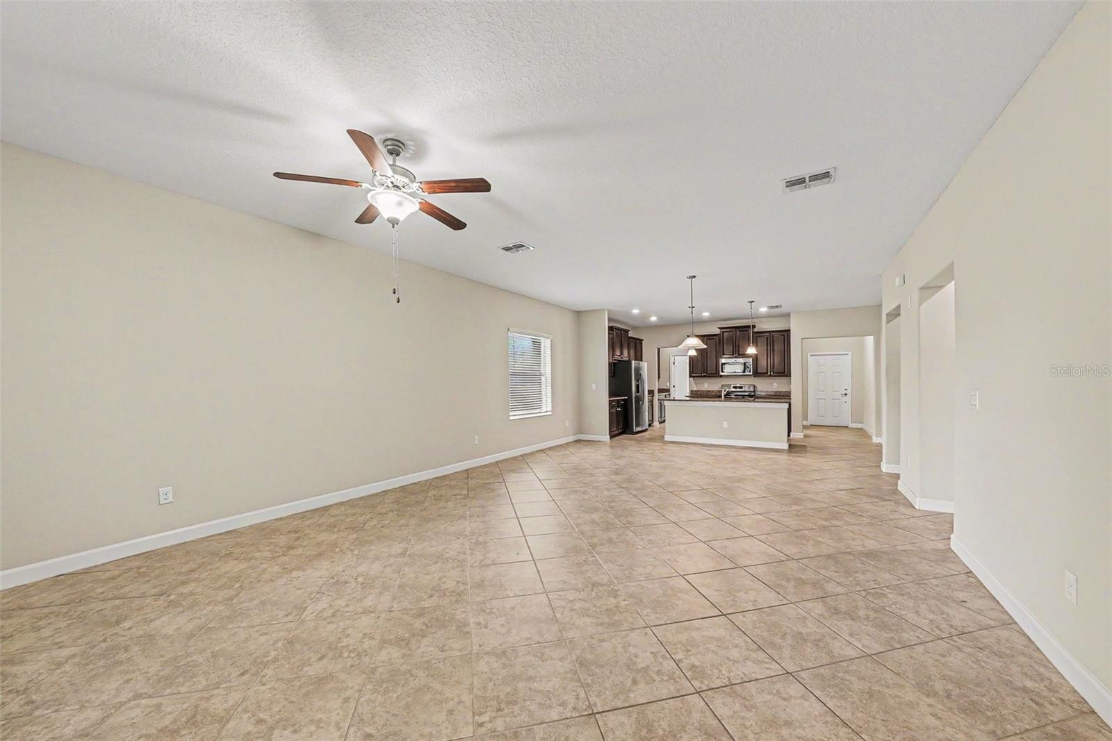 11809 Twilight Darner Pl Property Photo 5