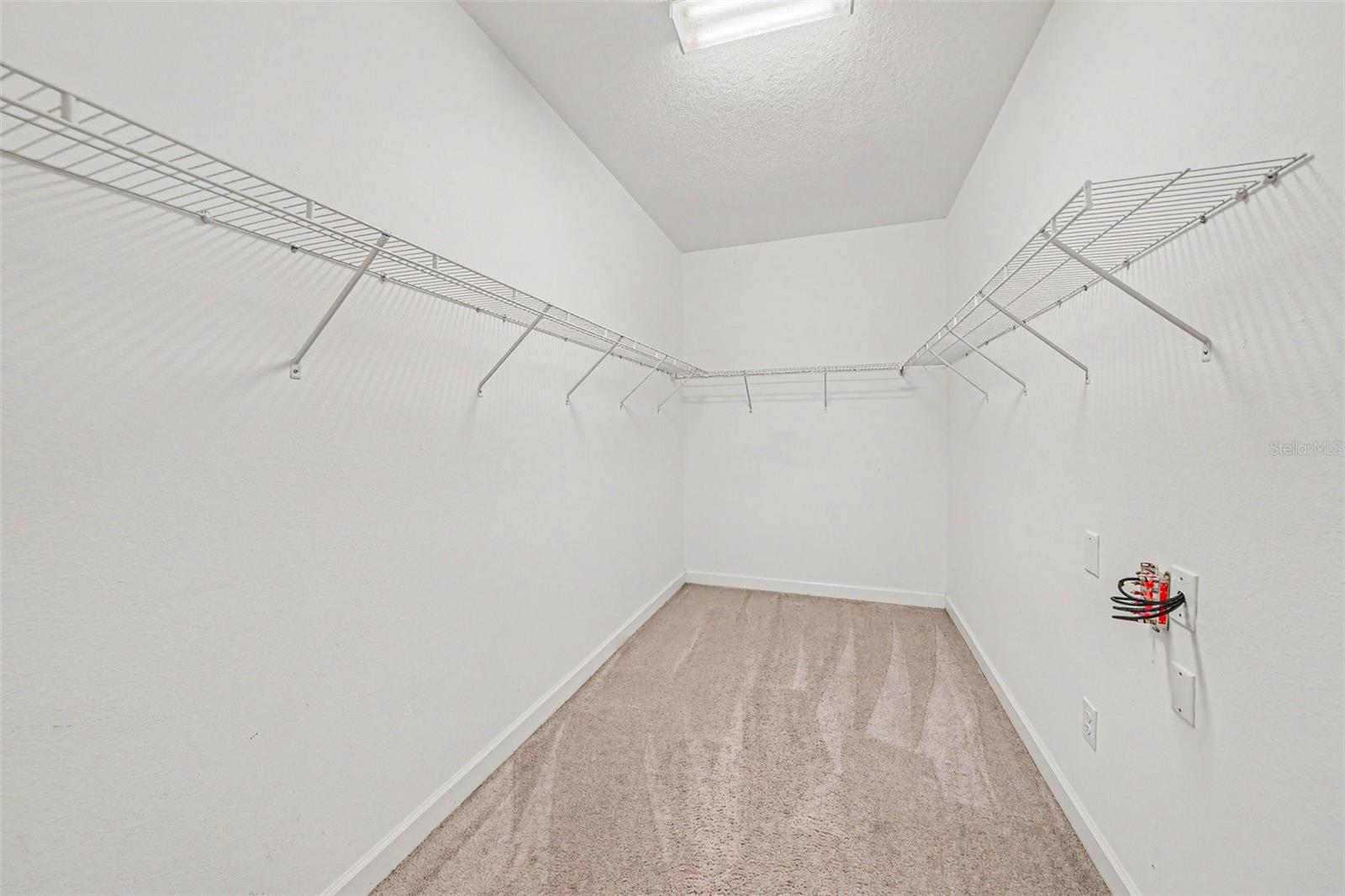 11809 Twilight Darner Pl Property Photo 16