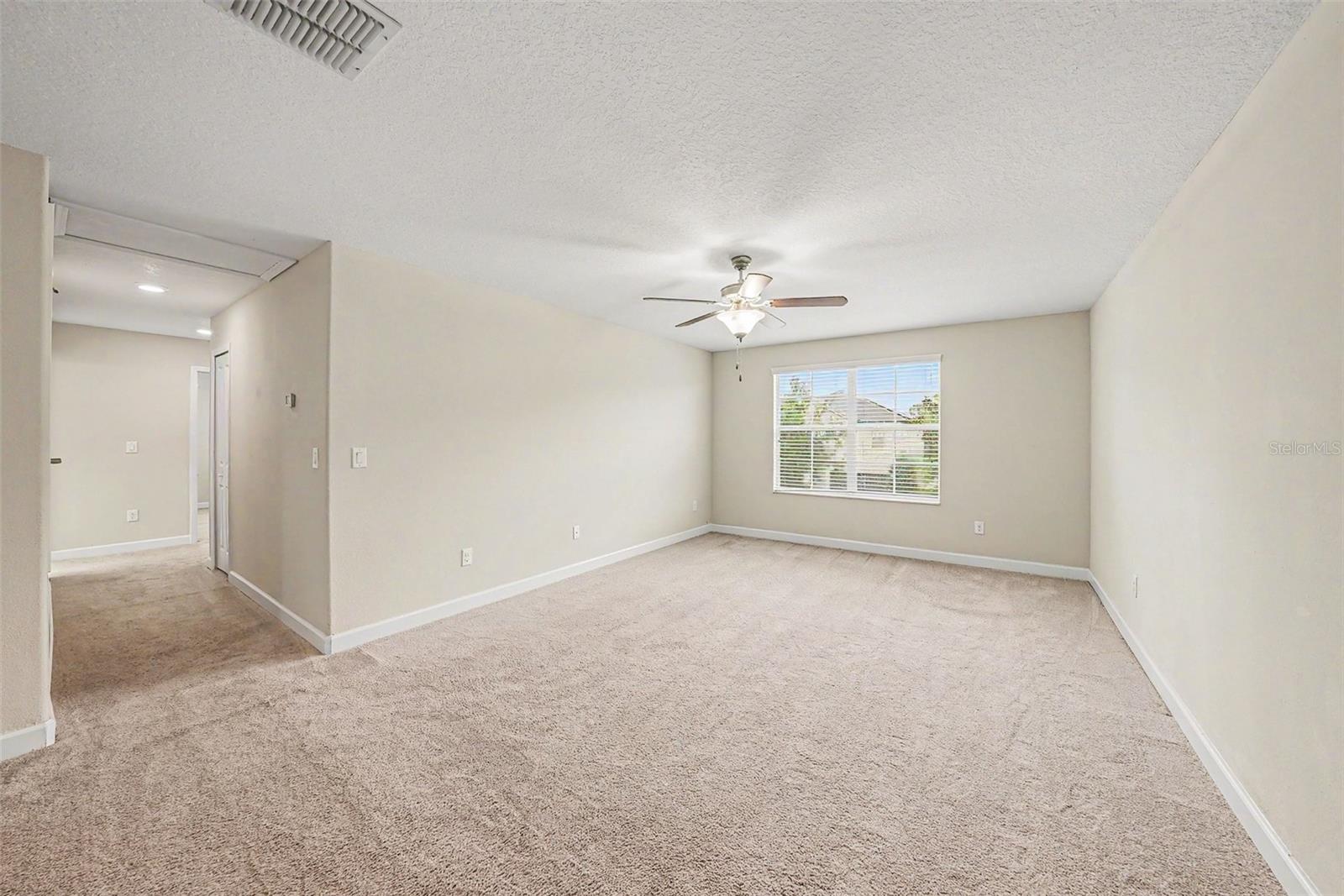 11809 Twilight Darner Pl Property Photo 23