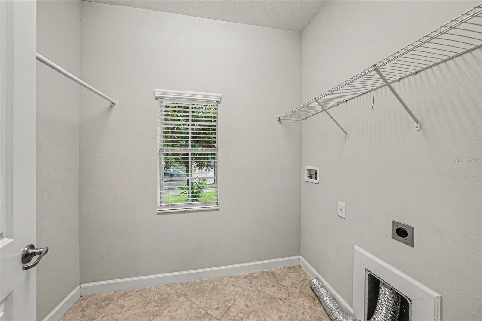 11809 Twilight Darner Pl Property Photo 26