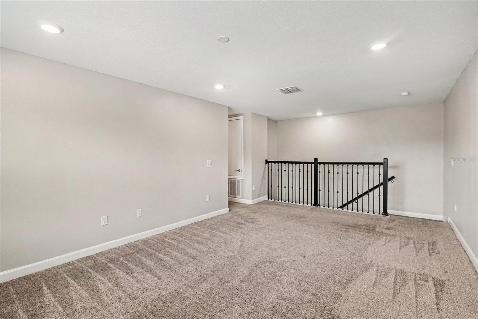 490 Brunswick Dr Property Photo 14