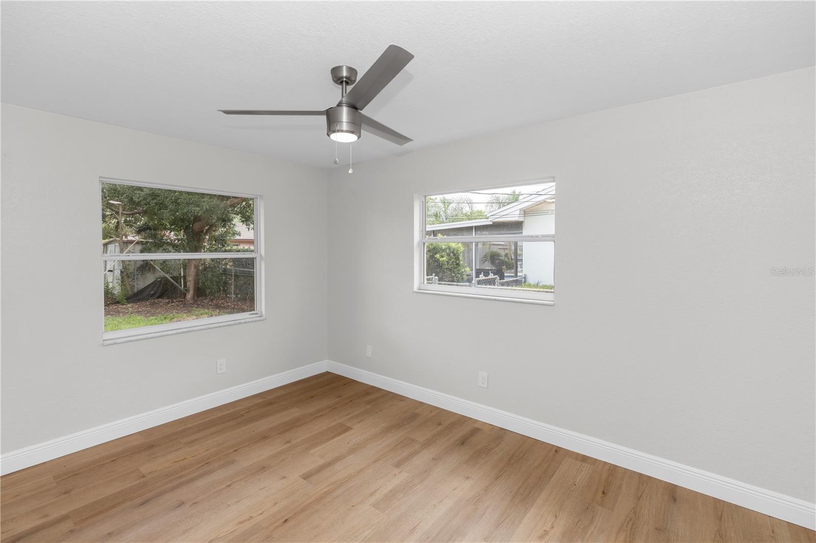 4992 E Wind St Property Photo 17