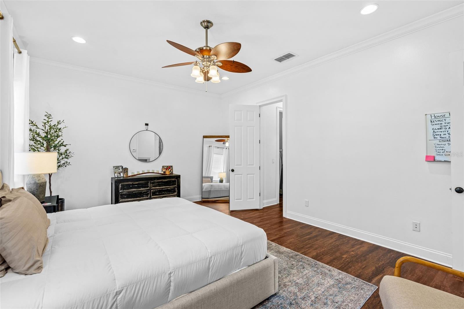 1900 Gerda Ter Property Photo 25