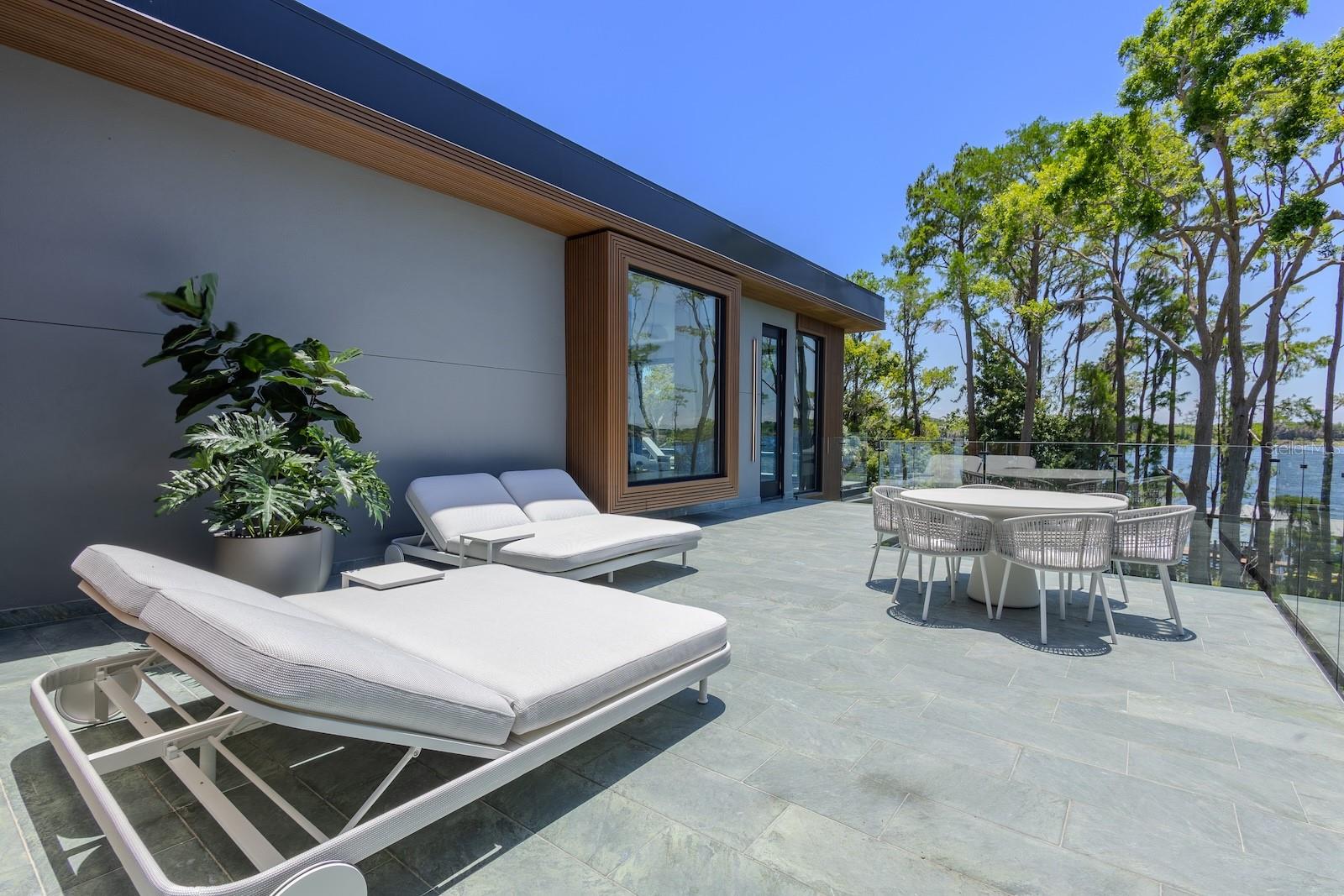 728 Forest St Property Photo 71