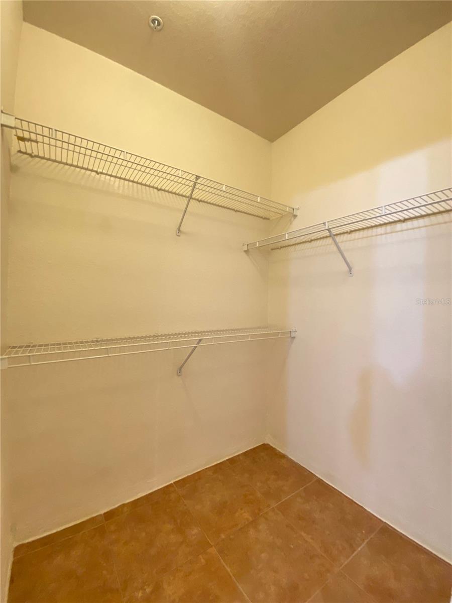 6025 Westgate Dr #2512 Property Photo 18