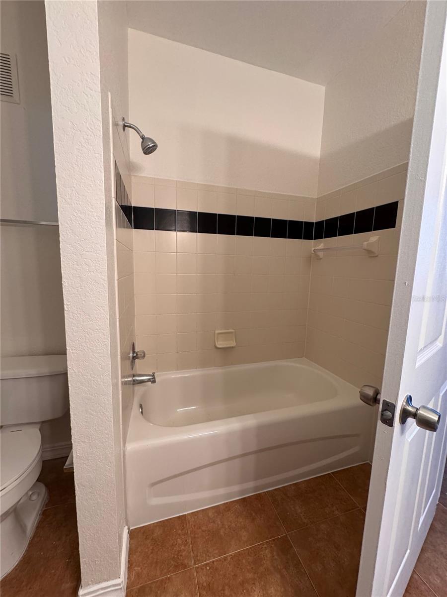 6025 Westgate Dr #2512 Property Photo 35
