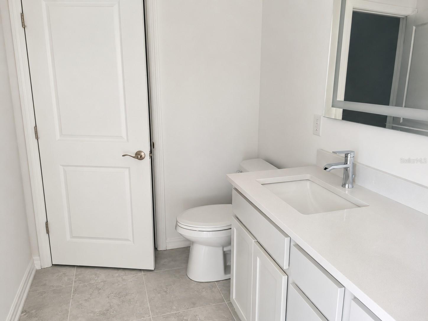 434 Albatross Rd Property Photo 4