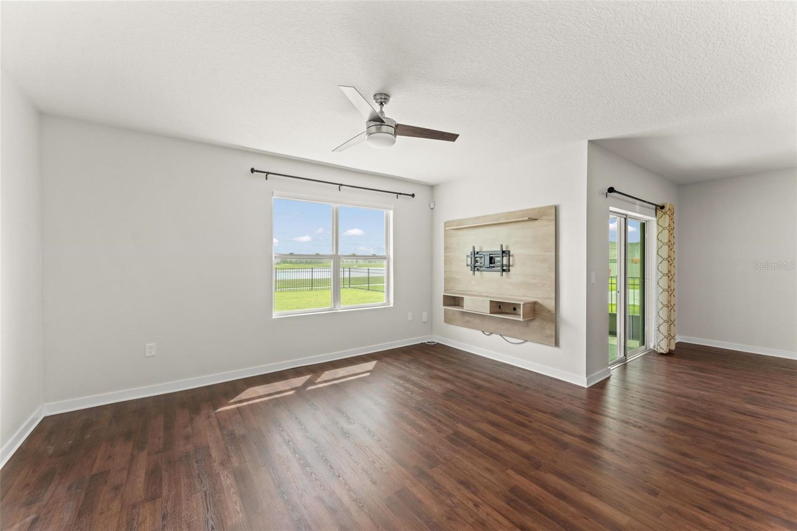 273 Talisi Loop Property Photo 5