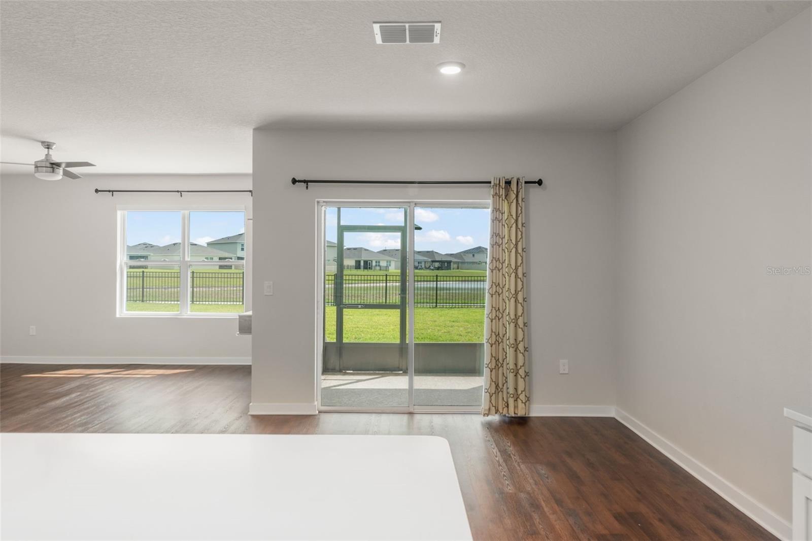 273 Talisi Loop Property Photo 8