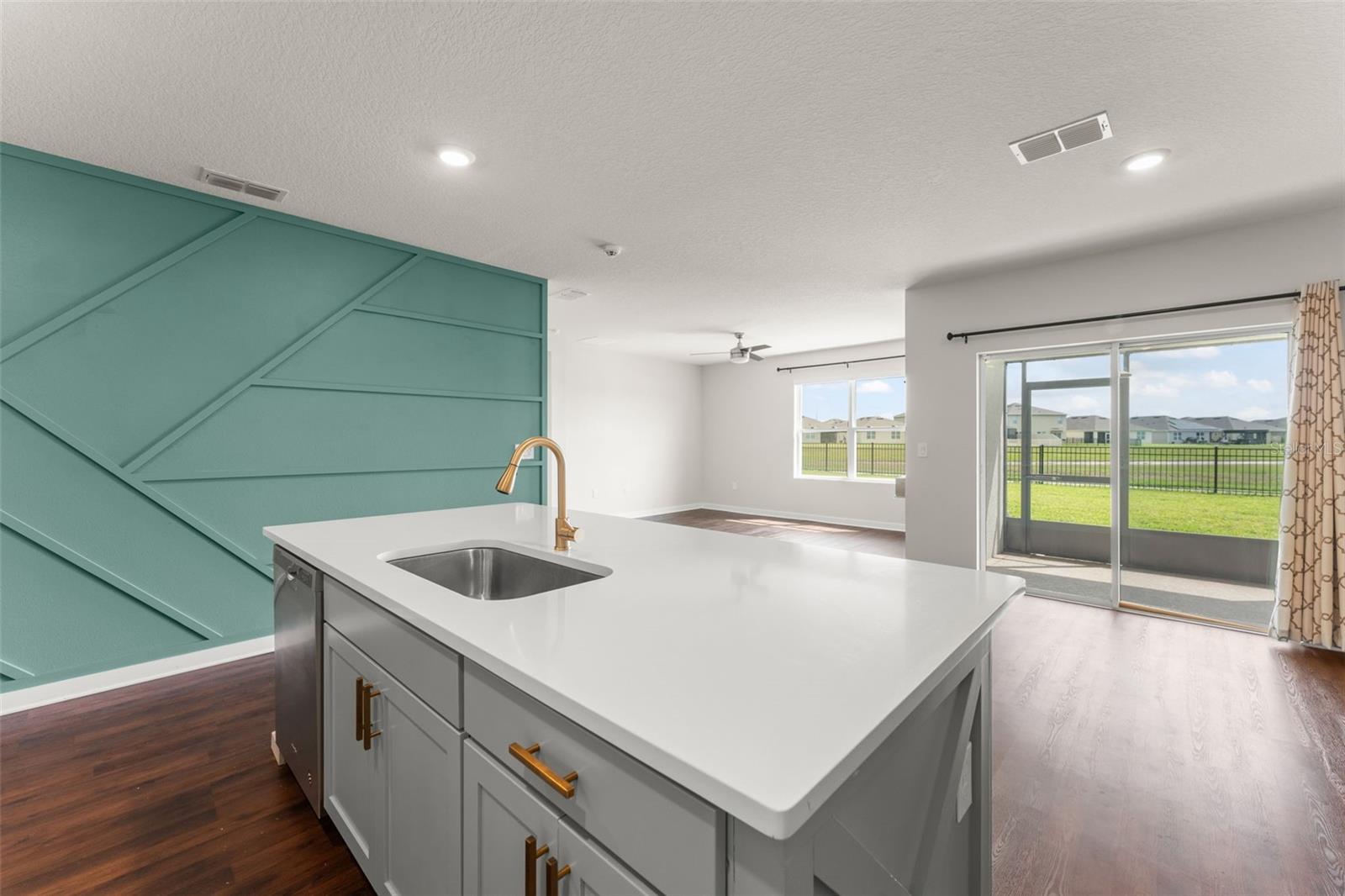273 Talisi Loop Property Photo 10