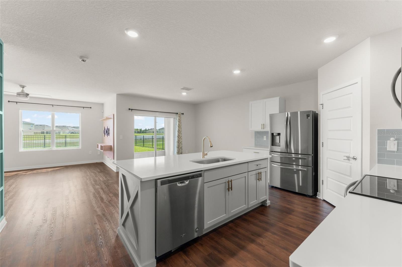 273 Talisi Loop Property Photo 13