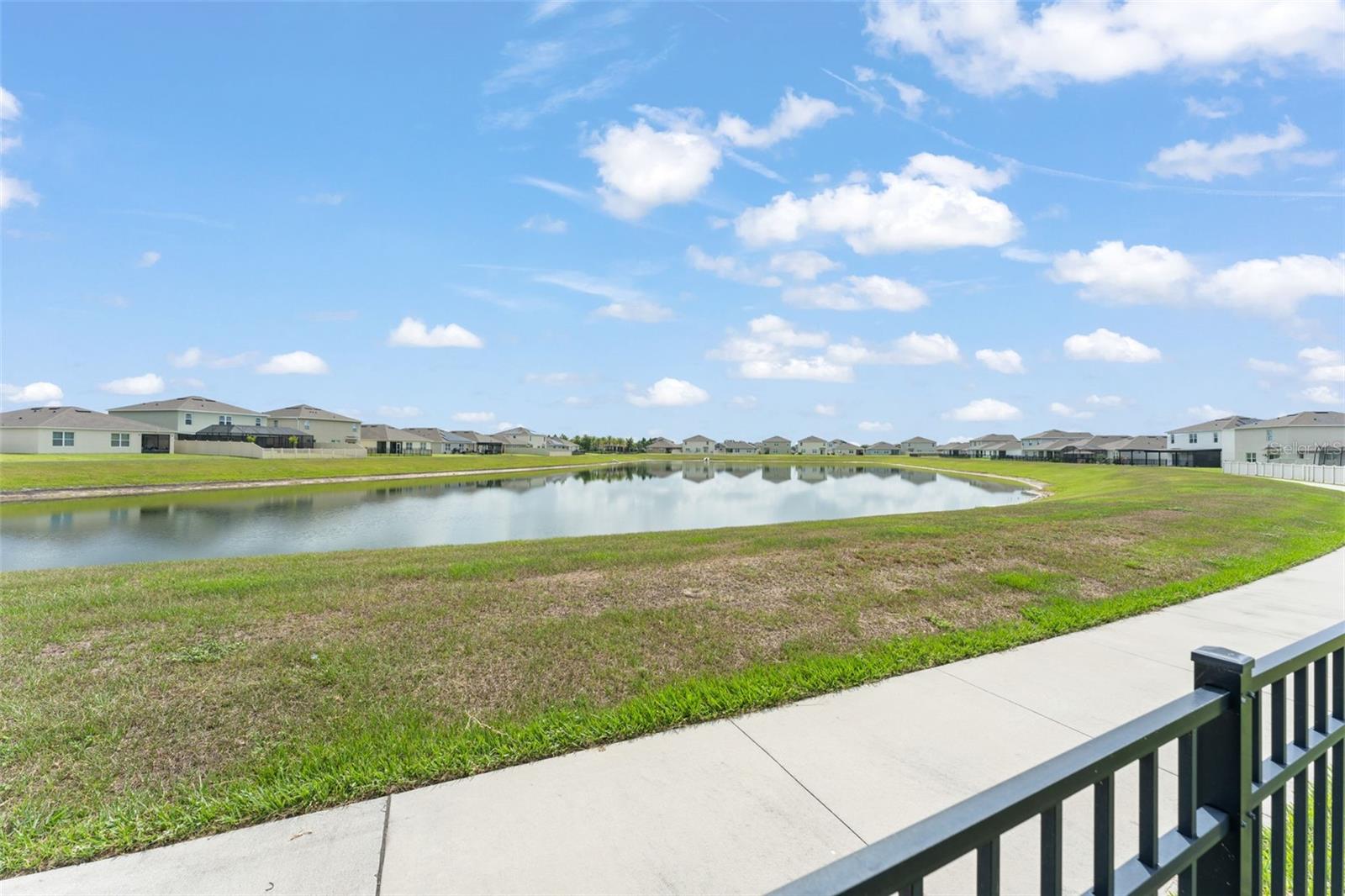 273 Talisi Loop Property Photo 41