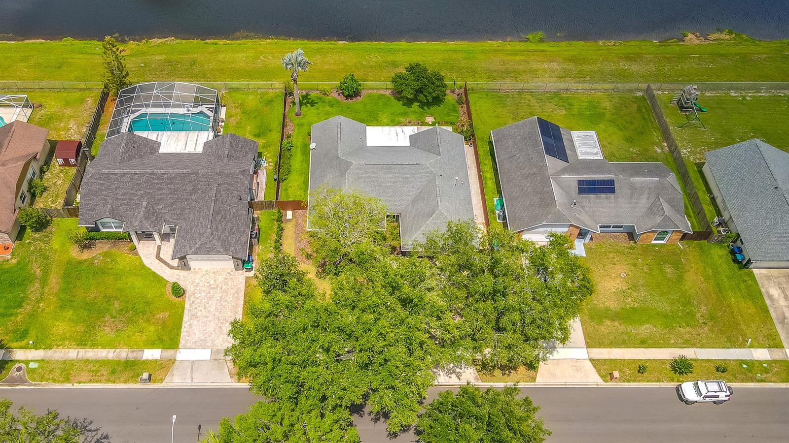 4725 Lake Sharp Dr Property Photo 26