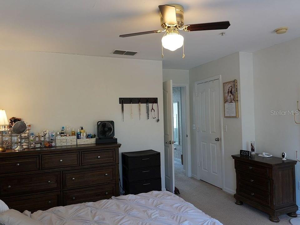 1004 Waterside Dr #1004 Property Photo 14