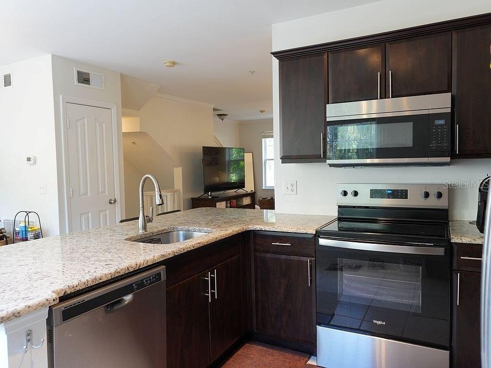 1004 Waterside Dr #1004 Property Photo 20