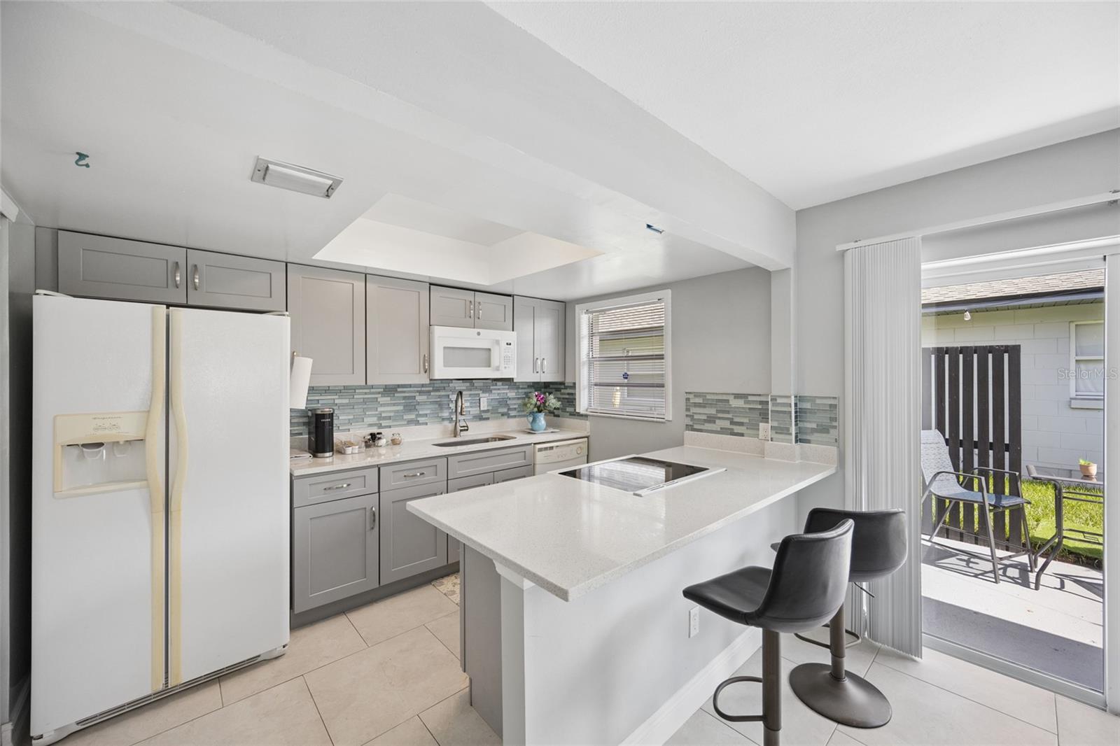 536 Hibiscus Way #7b Property Photo 10