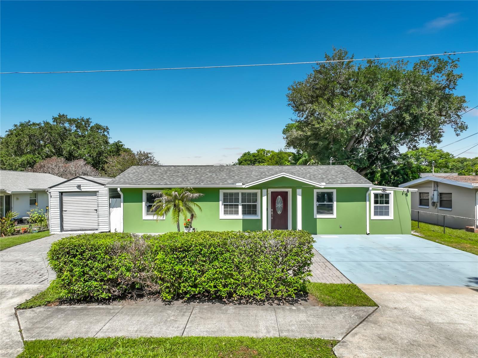 3312 S Forest St Property Photo 1