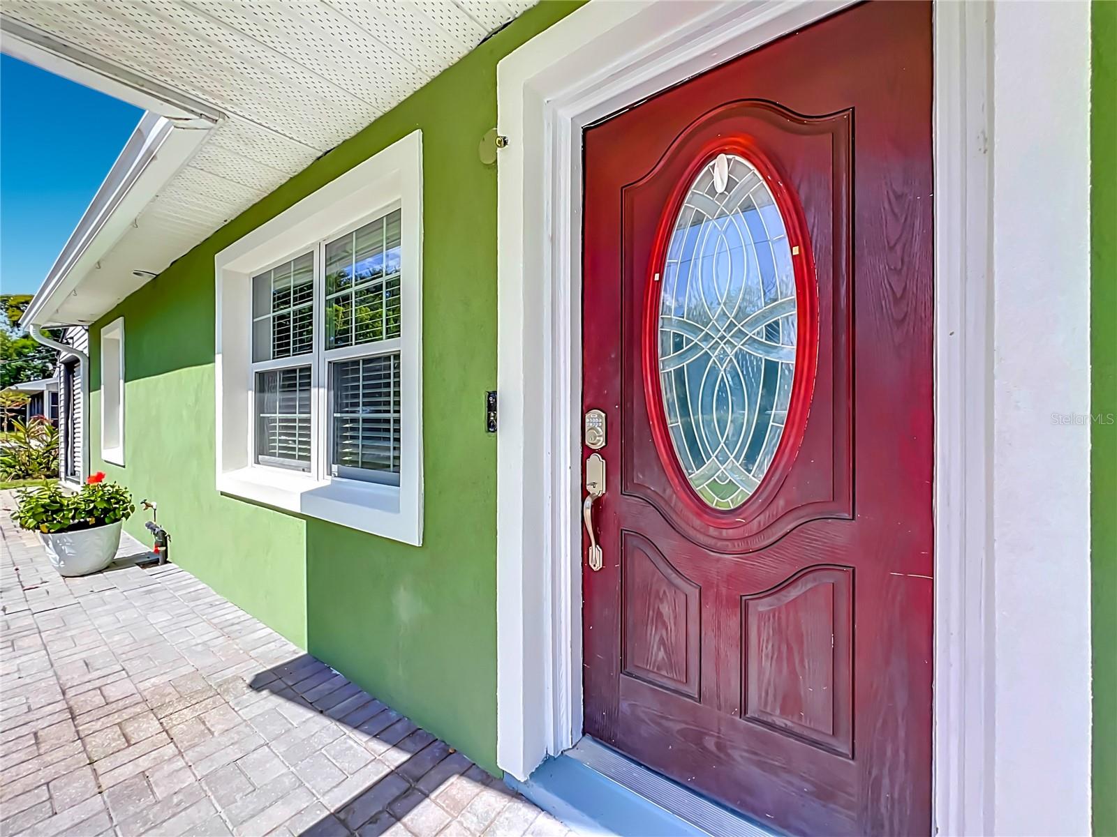 3312 S Forest St Property Photo 6