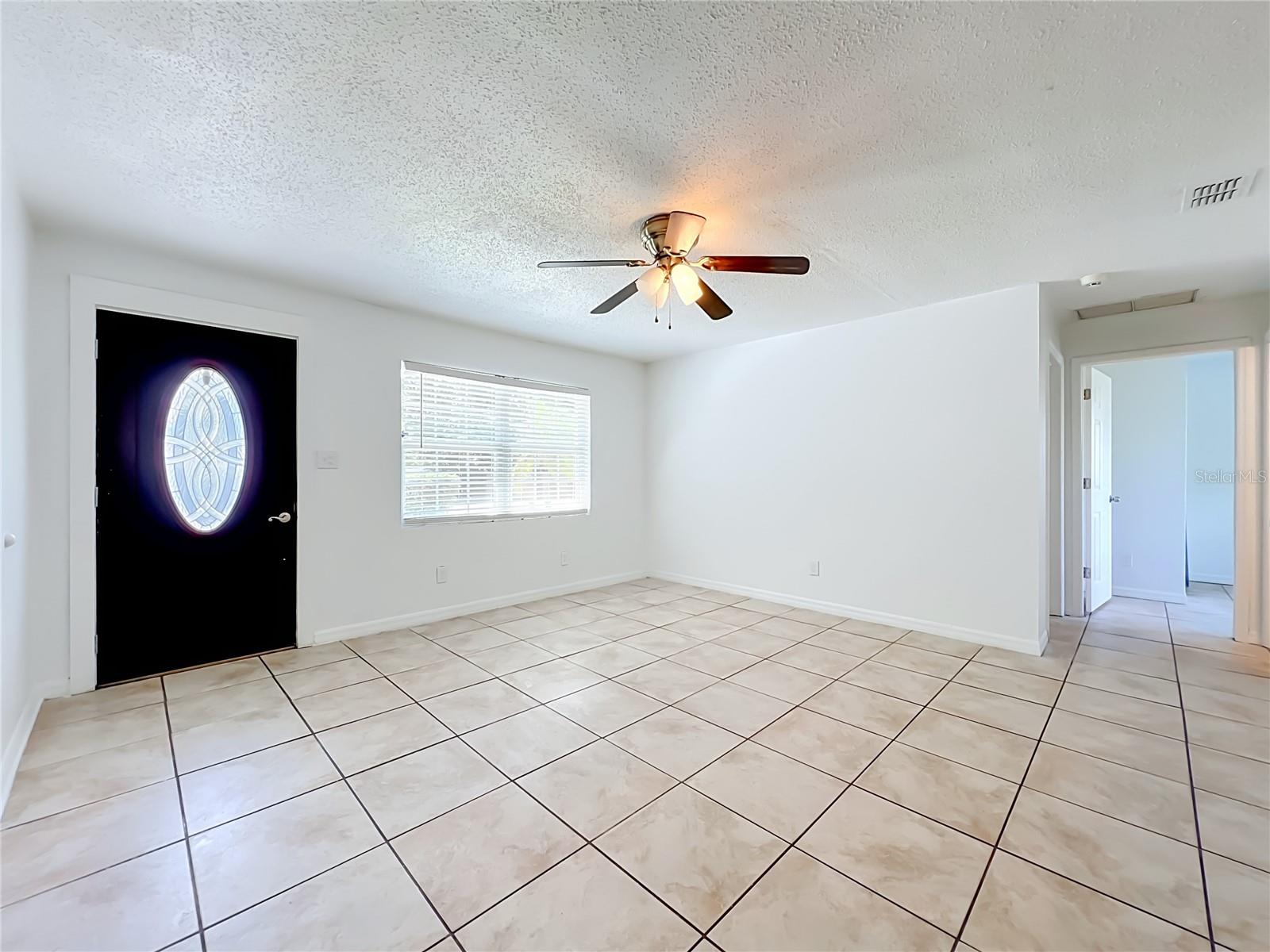 3312 S Forest St Property Photo 11