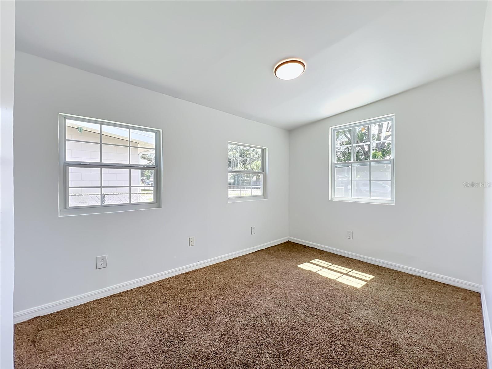 3312 S Forest St Property Photo 18