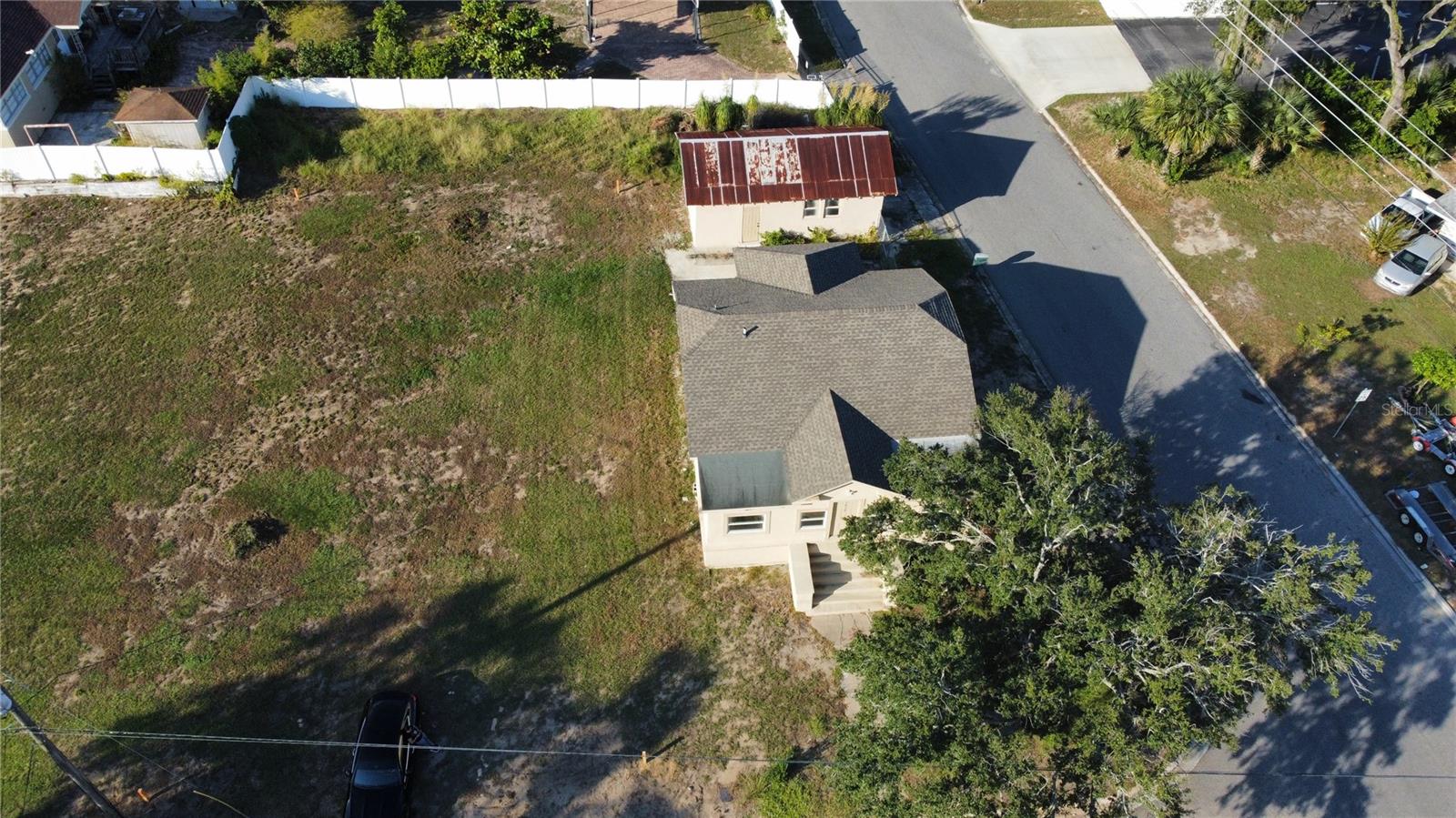 1020 E Main St Property Photo 16
