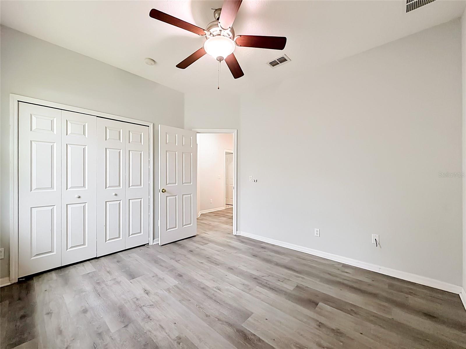 2432 Emerald Rose Way Property Photo 43