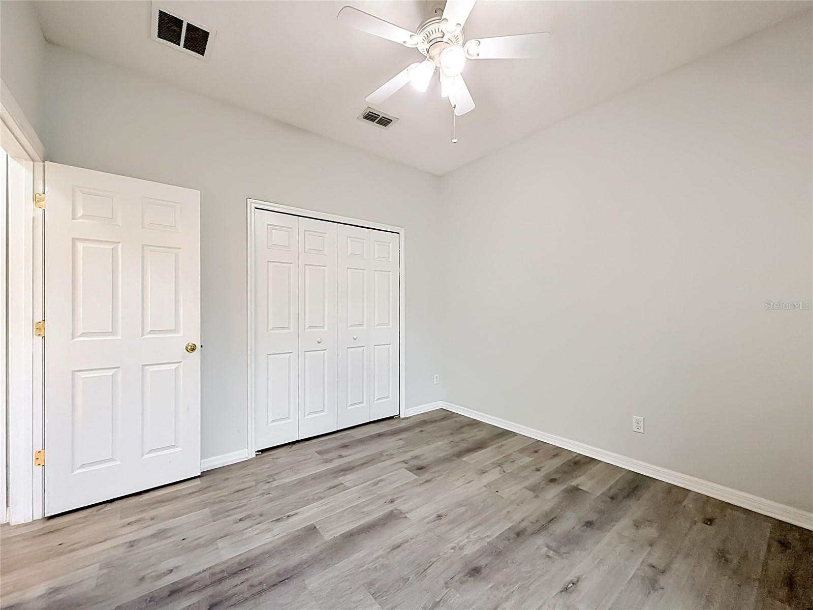 2432 Emerald Rose Way Property Photo 48