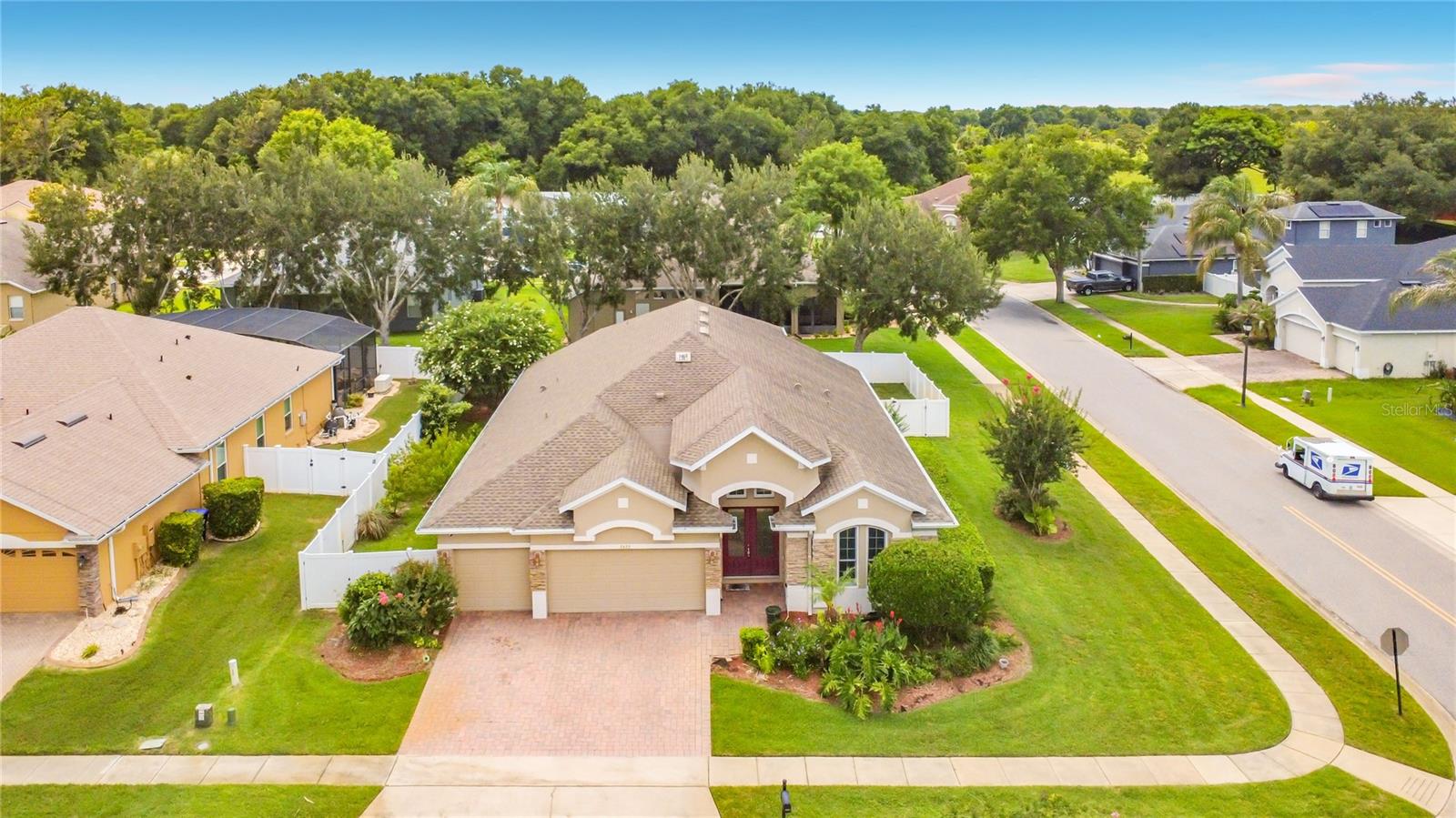 2432 Emerald Rose Way Property Photo 65