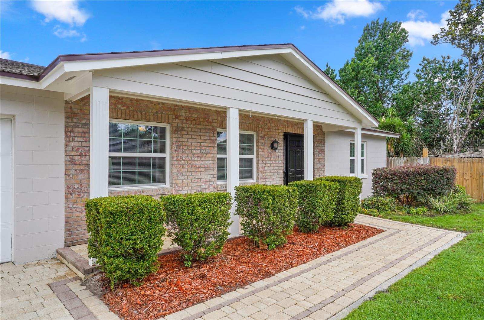110 Devon Ct Property Photo 6