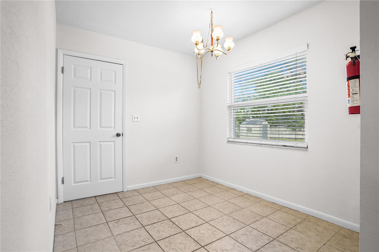 110 Devon Ct Property Photo 19