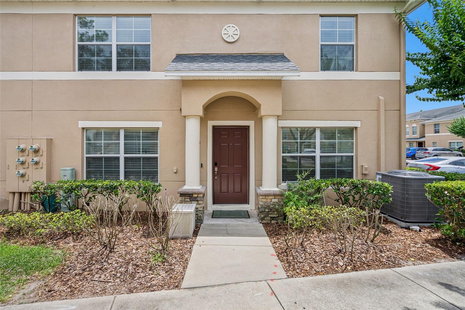 450 Carina Cir Property Photo 19