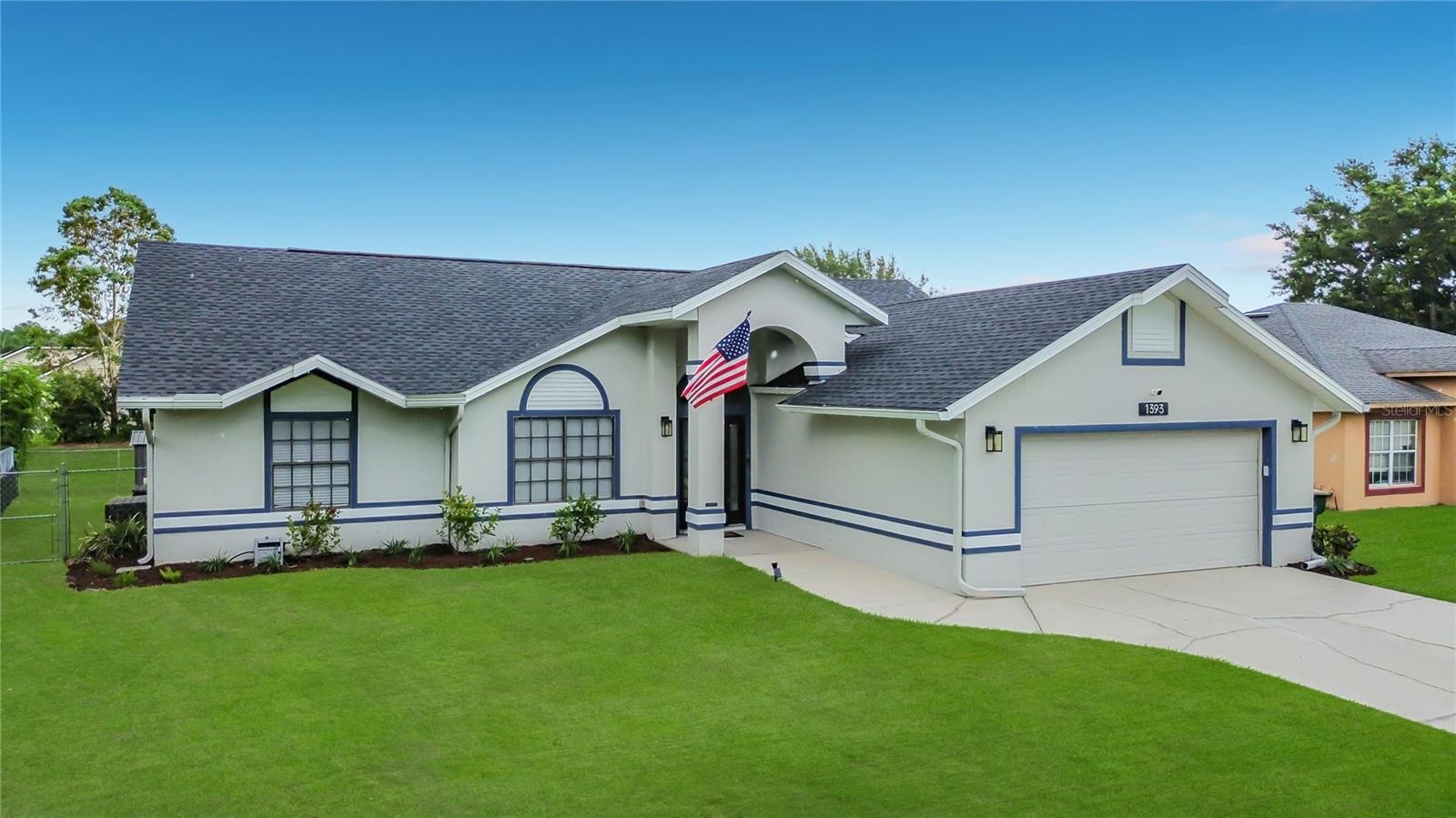 1393 Wood Lake Cir Property Photo 1