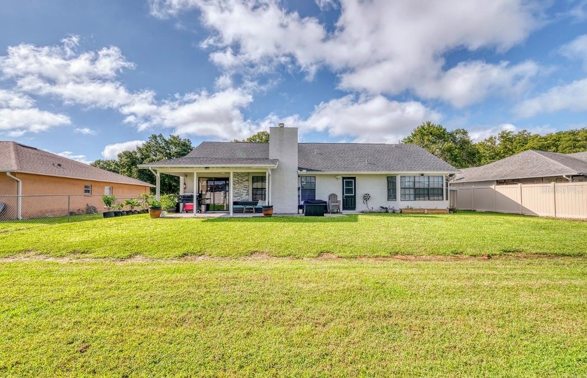 1393 Wood Lake Cir Property Photo 6
