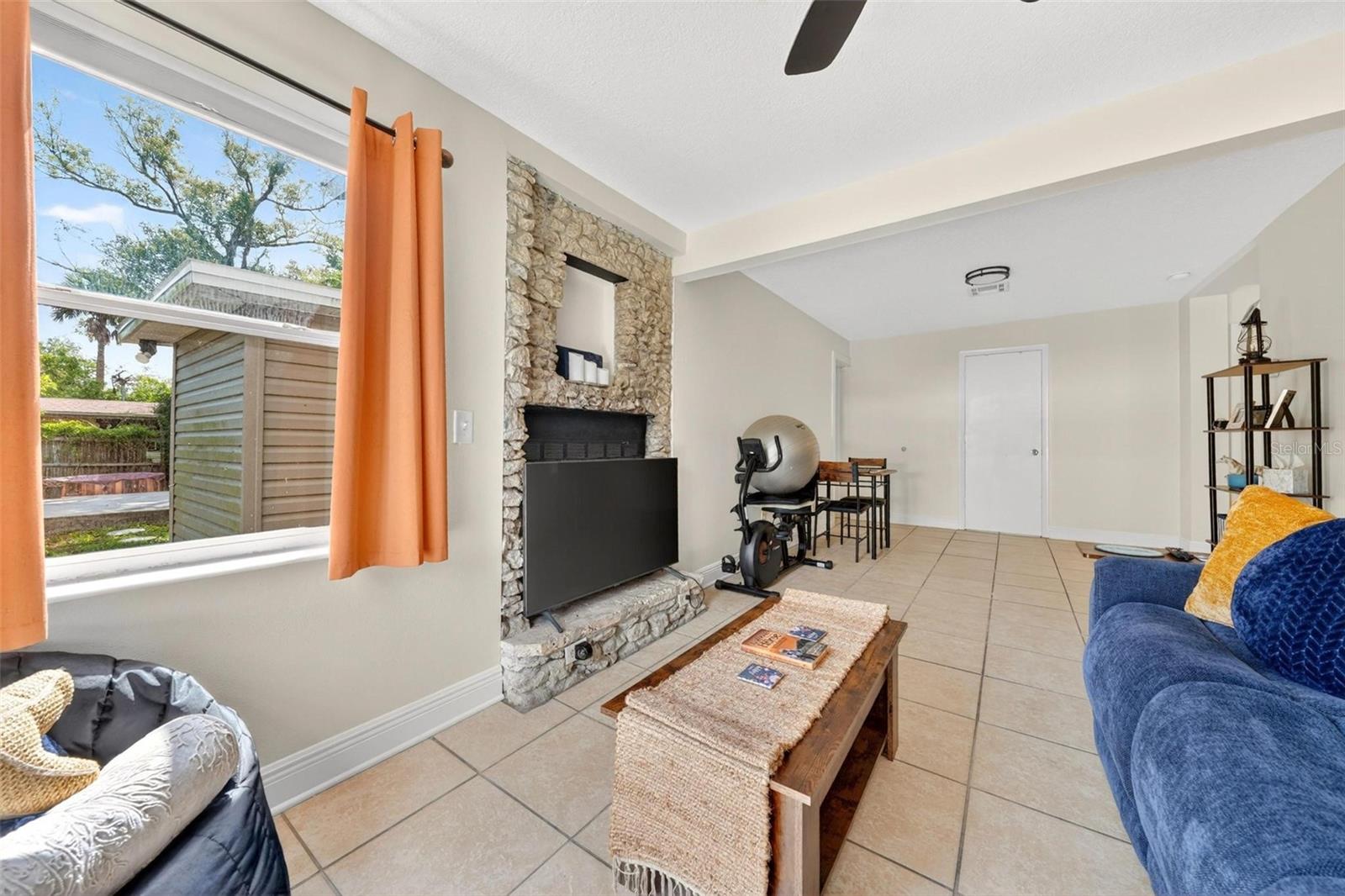 71 Fairview Ave Property Photo 37