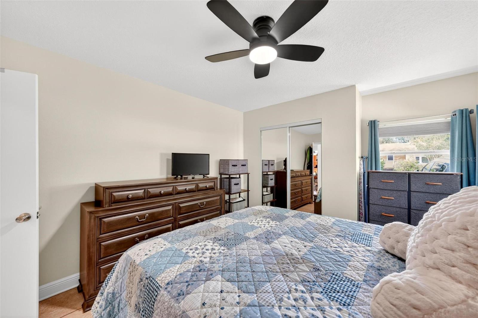 71 Fairview Ave Property Photo 47