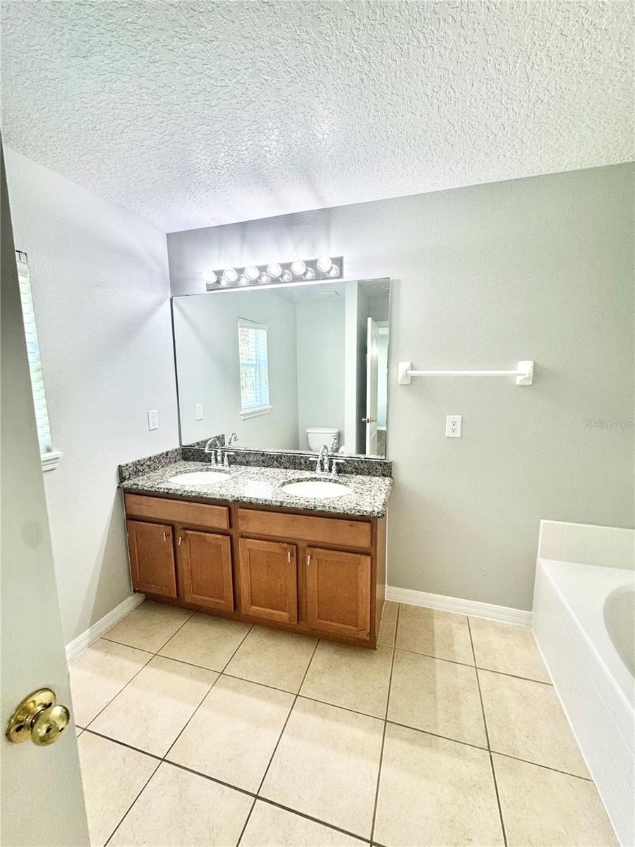 420 Marathon Ln Property Photo 15