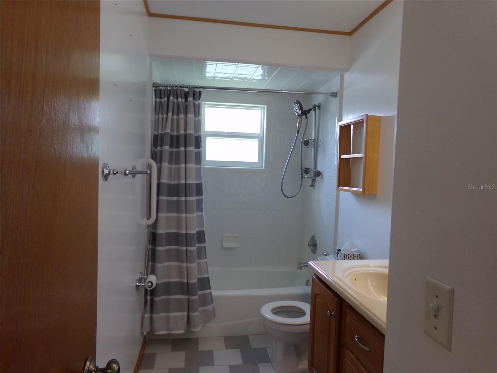1320 Gladiolas Dr Property Photo 33